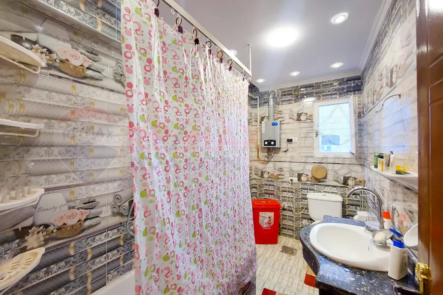 Furnished apartment for rent 150 m Smouha (Views Fawzy Moaaz St.)