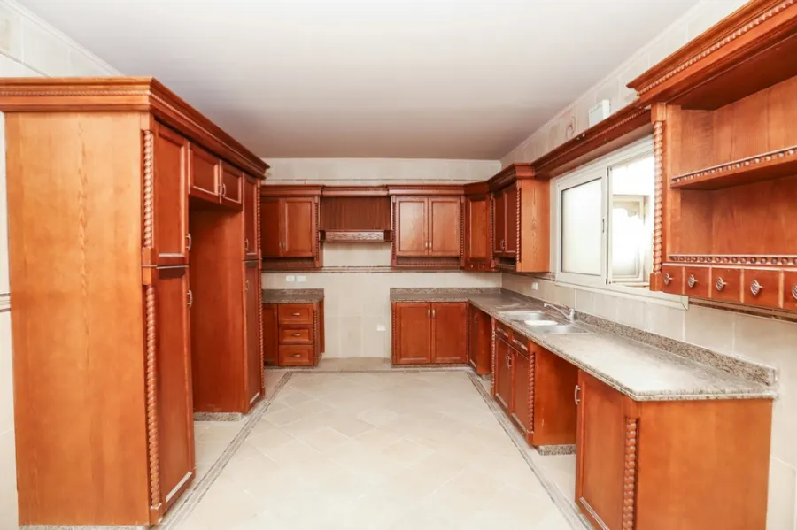 Apartment For Sale 305m Kafr Abdou (San Geiny Square - Lotus Tower )