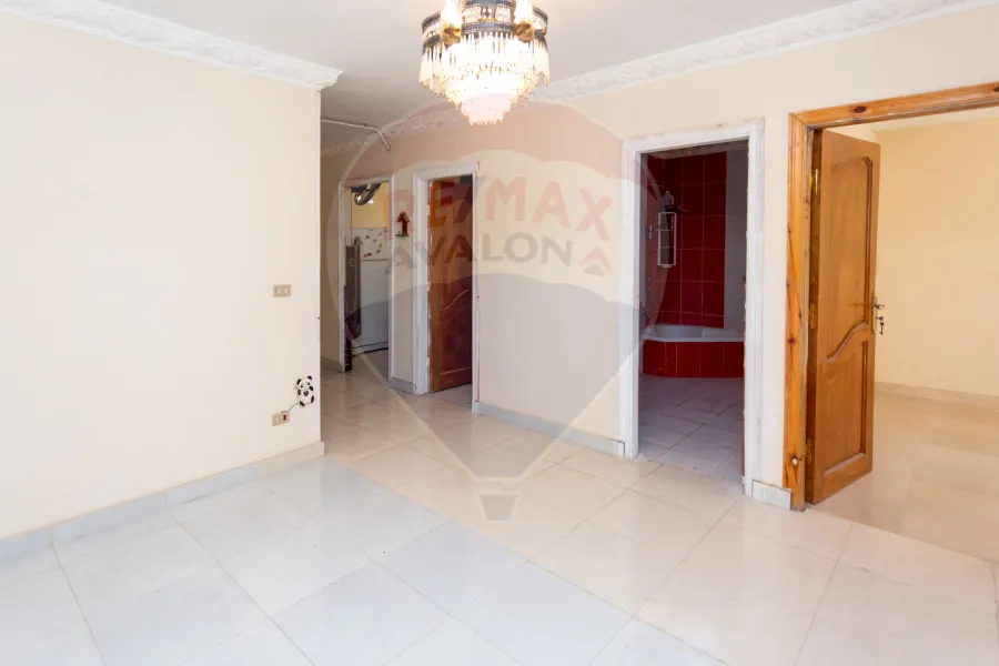 Apartment for sale 200 m Roushdy (steps from the tram)