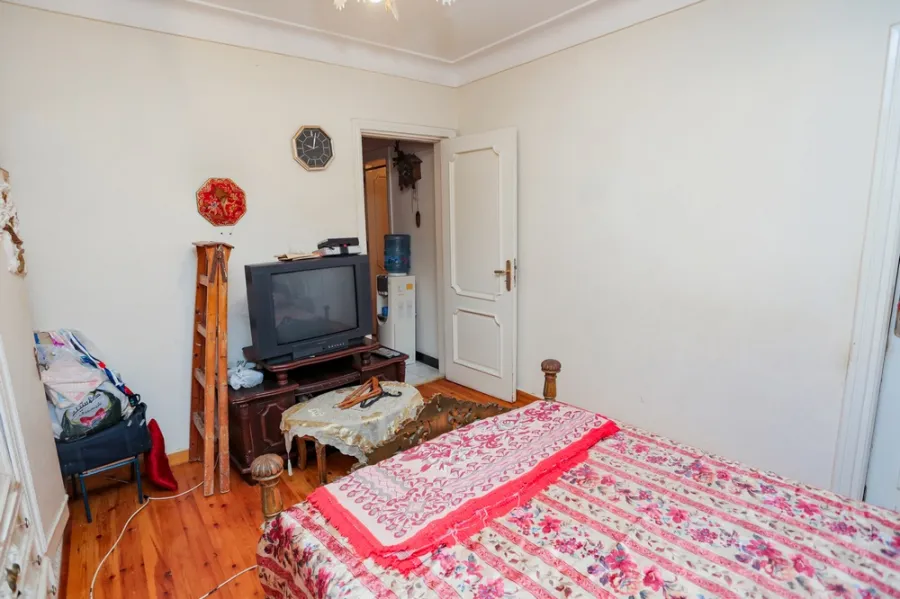 Apartment For Sale 175m El-Saraya (El-Giesh Road)