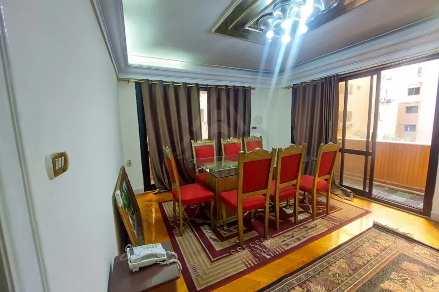 شقة للايجار المفروش 180 م كفر عبده (بالقرب من جنينه اللنبي)