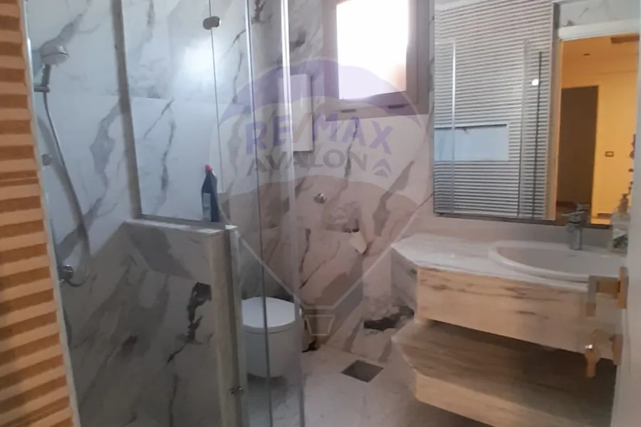 فيلا ستاند الون للبيع (العبد - سيدي حنيش) 938 م