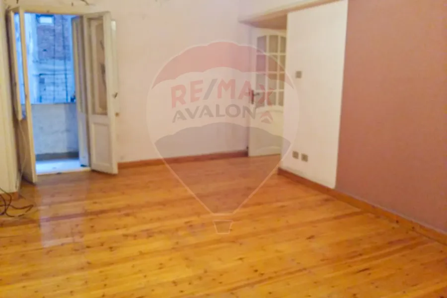 شقة للبيع 186 م سيدي بشر (ش العيسوي )