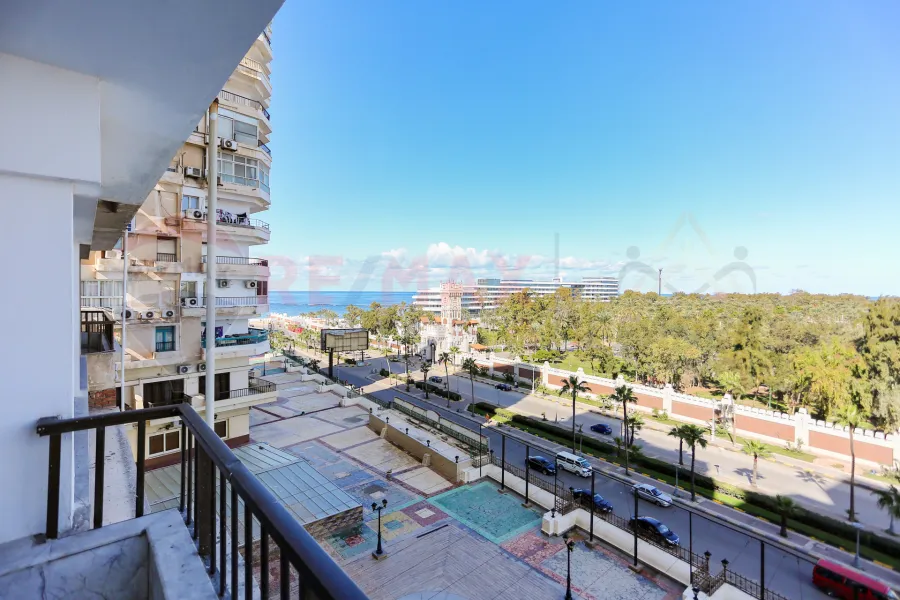 Apartment for sale 180 m Montazah (Sheraton Towers)