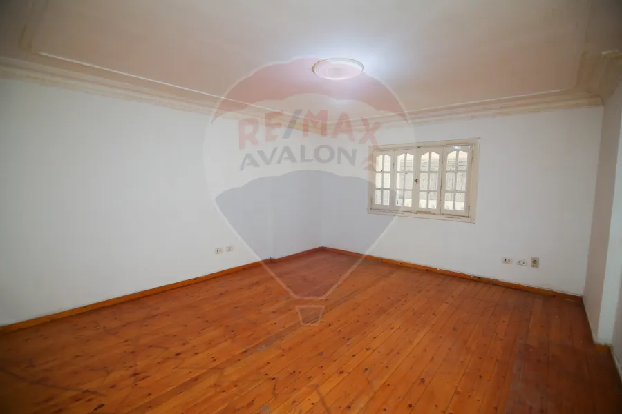 Apartment for sale 200 m Janaklis (Mortada St. - Brand Building)