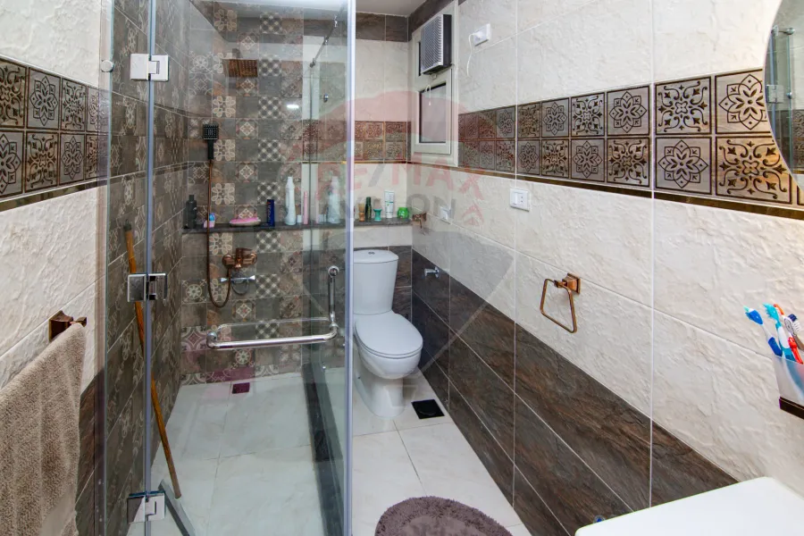 شقة للبيع 150 م ميامي (خطوات من ش العيسوي)