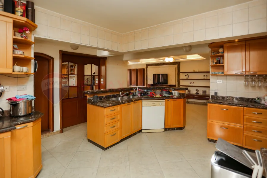 Duplex apartment for sale 314 m Moharam Bek (Moharam Basha district)