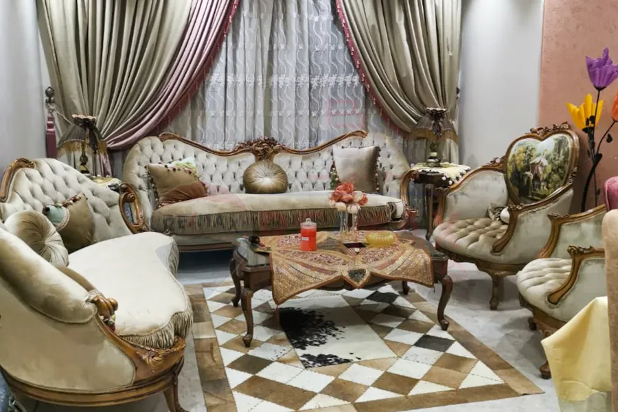 شقة للبيع 215 م سيدي بشر (ش جمال عبد الناصر)