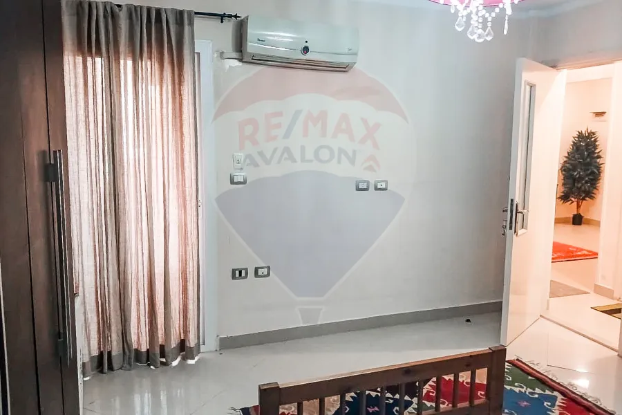 شقة للبيع 100 م وابور المياة ( متفرع من ش جلال الدين الدسوقي)