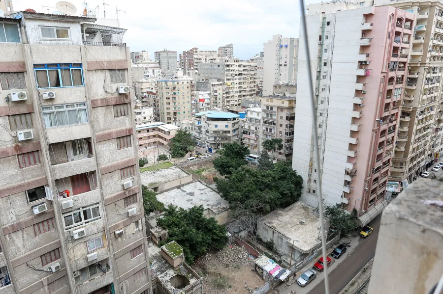 شقة للبيع 320 م جناكليس (علي الترام مباشرة)