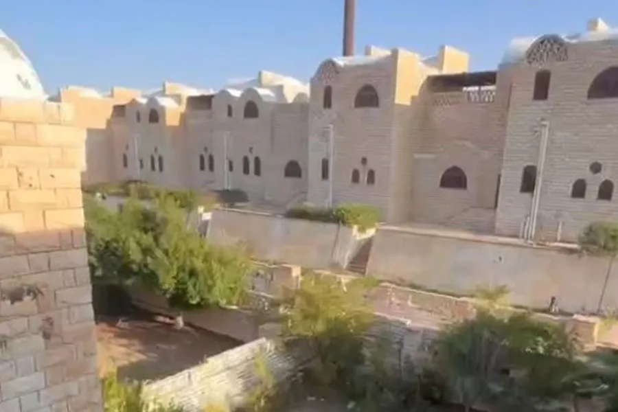 فيلا تاون هاوس للبيع (قرية الصحفيين) 300 م