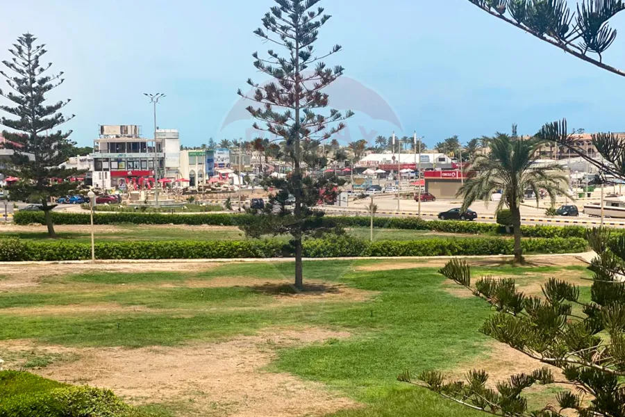 شاليه للبيع (مارينا 5 ) 120 م - صف أول بحيرة