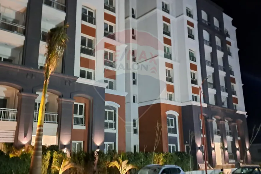 Apartment for sale 154 m + 69 m King Mariout Garden (Alex West Compound)