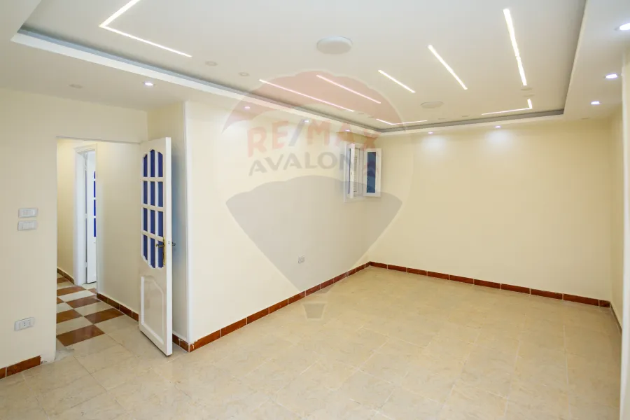 شقة للبيع 145 م ميامي (ثاني نمرة من ش العيسوي)