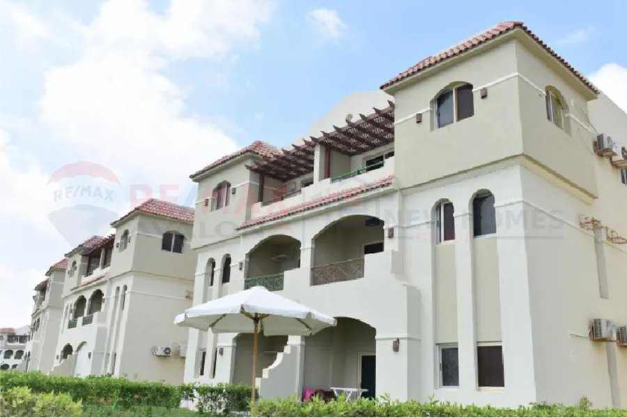 Ground chalet with roof for sale (La Sirena) 115 m