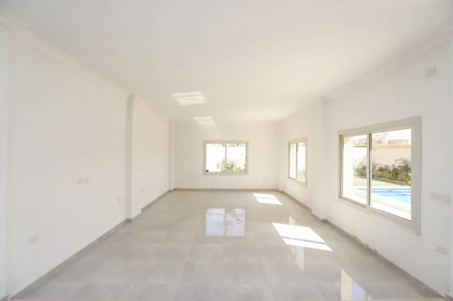 فيلا مسجلة للبيع 500م كينج مريوط (تقسيم القضاه)