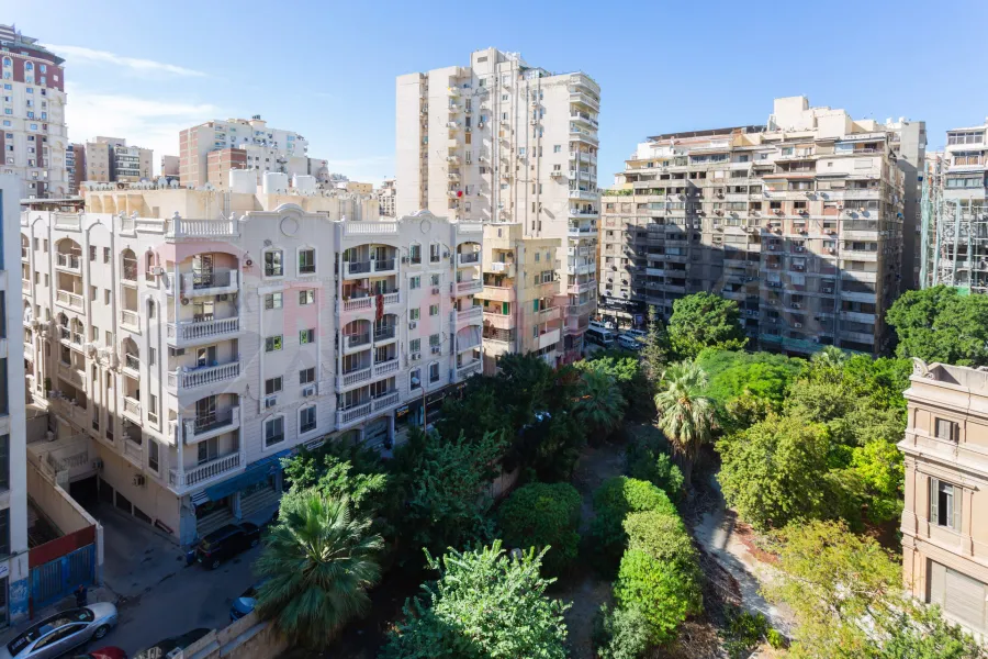 Apartment for sale 190 m Louran (Omar El-Mokhtar st.)