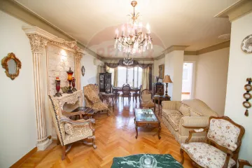 شقة للإيجار المفروش 193 م سابا باشا (خطوات من البحر و الترام)