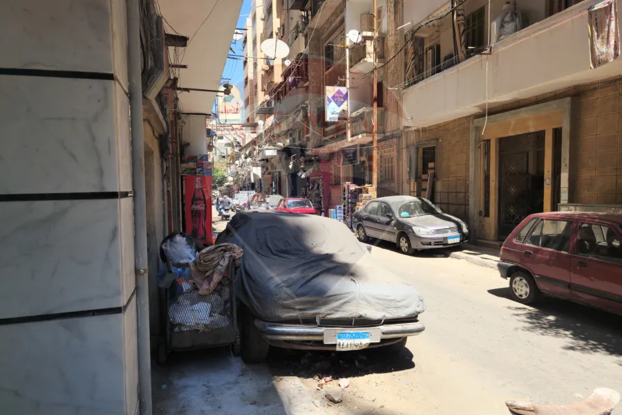 Shop for rent 100 m Ibrahimiya (Memphis Street off El Lagite St.)