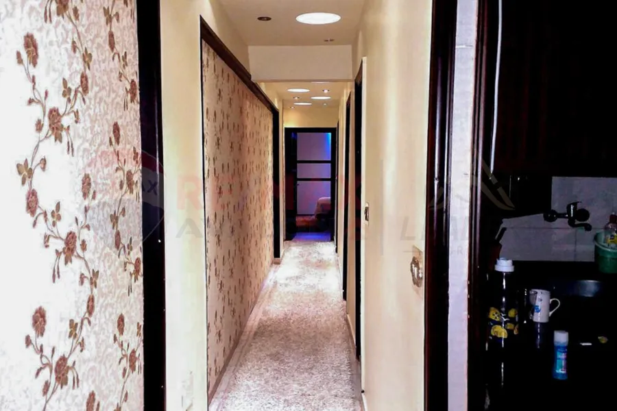 شقة للبيع 135 م ميامي (متفرع من ش العيسوي و البحر)