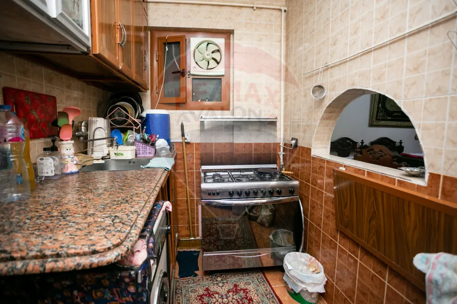 شقة للبيع 90 م لوران (ش علي بك رياض)