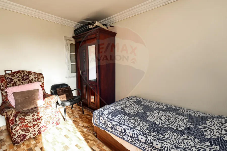Apartment for sale 210 m + Roof 210 m Sidi Bishr Bahri (el tfola al saeida St)