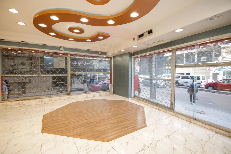 محل للبيع 300 م جليم (طريق الحرية)