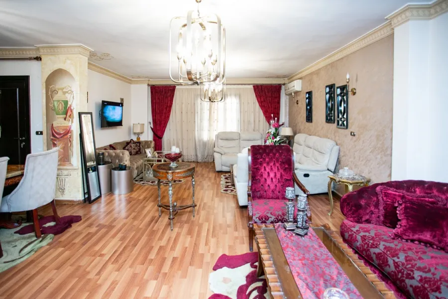 Apartment for sale 150 m Roushdy (Syria St.)