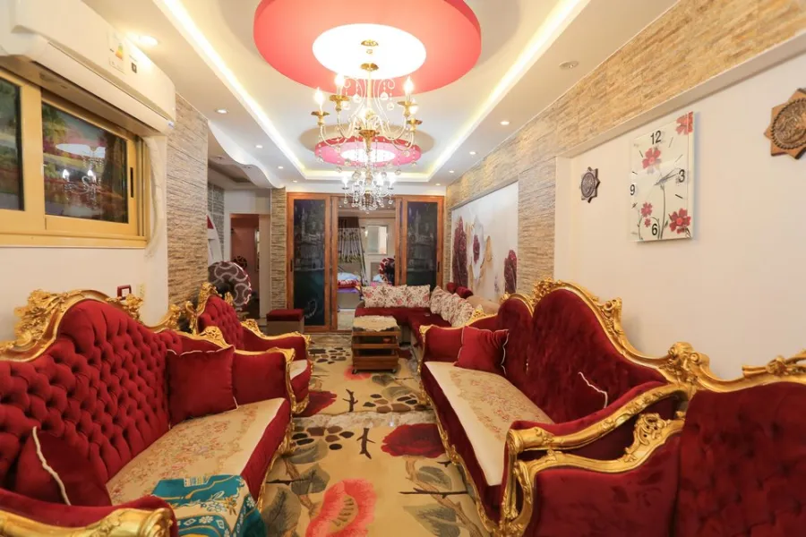 شقة للبيع 140م المندرة بحري -  ثاني نمره من البحر