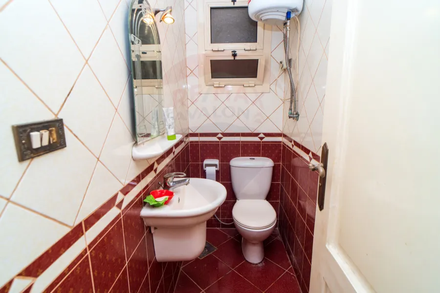 شقة للبيع 145 م سبورتنج (ش احمد علام)