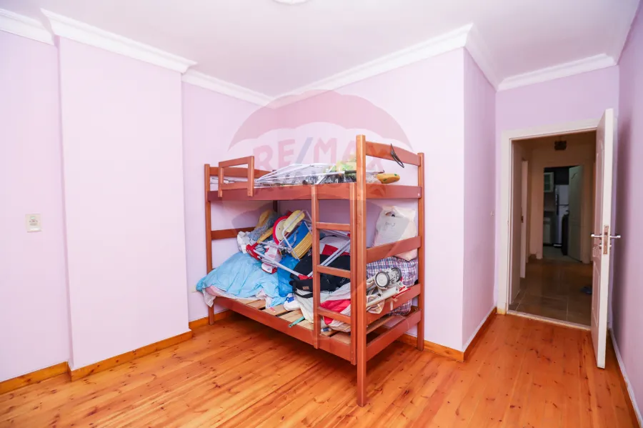 Apartment For Sale 125 m Smouha ( Next to Faros University)