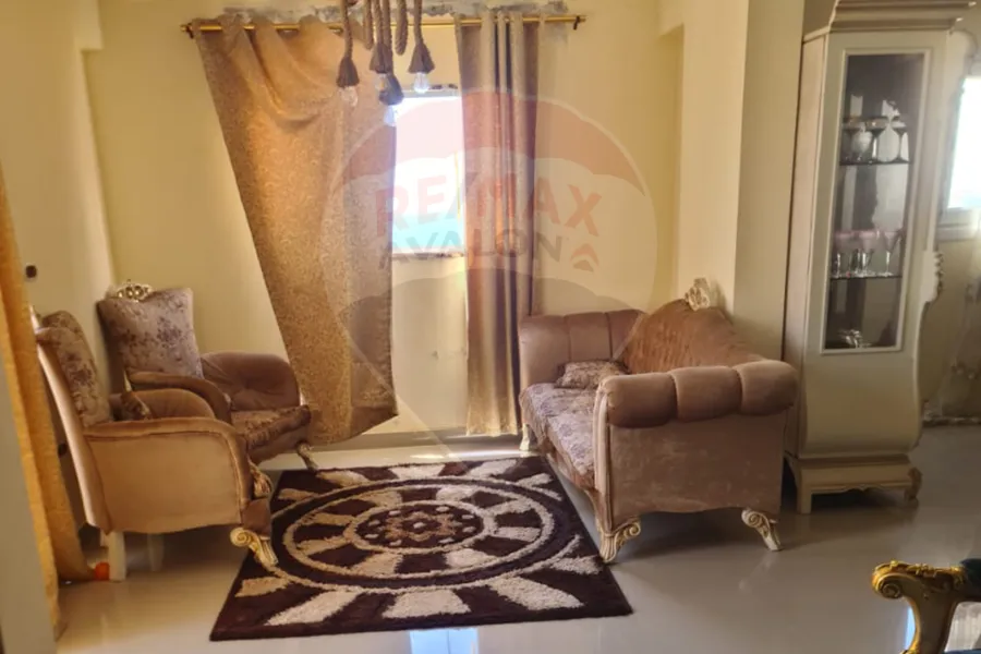 شقة للبيع 180 م سابا باشا (بجوار قصر المرغني)