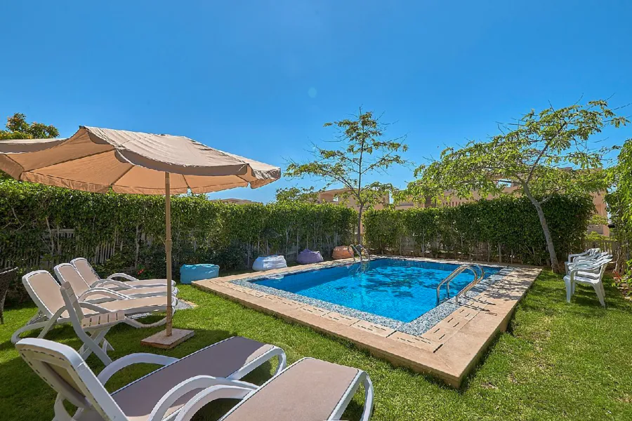 Town house for sale (Hacienda Bay) 512 m