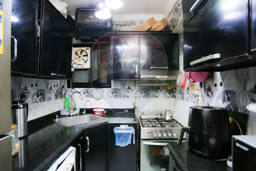 شقة للبيع 150 م سيدي بشر الترام ( خطوات من خالد بن الوليد)