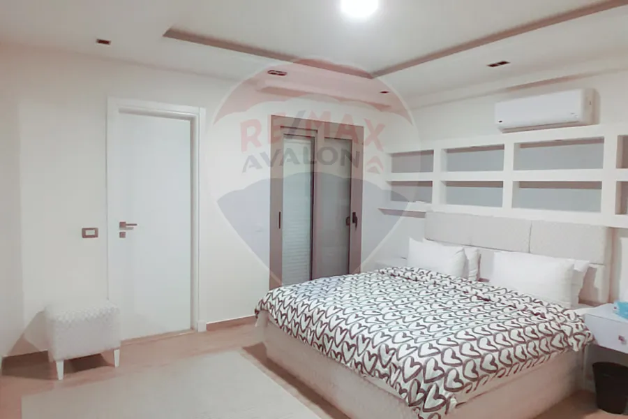 فيلا ستاند الون للبيع (العبد - سيدي حنيش) 938 م