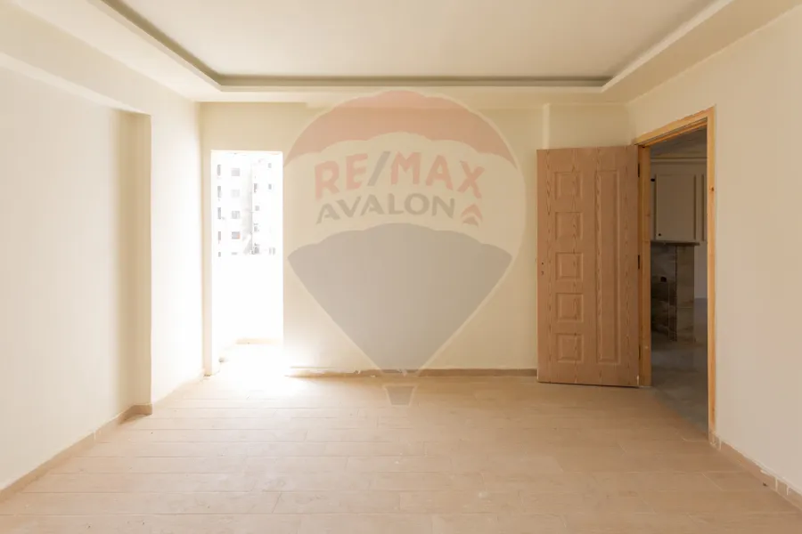 Apartment for sale 110 m Victoria (Amir St.- steps from Abu Qir St.)