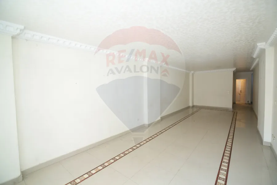Apartment for rent 185 m Janaklis (Al-Horaya Road)