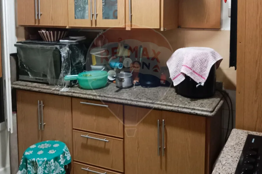 شقة للبيع 135 م بولكلي (ش ابو قير)