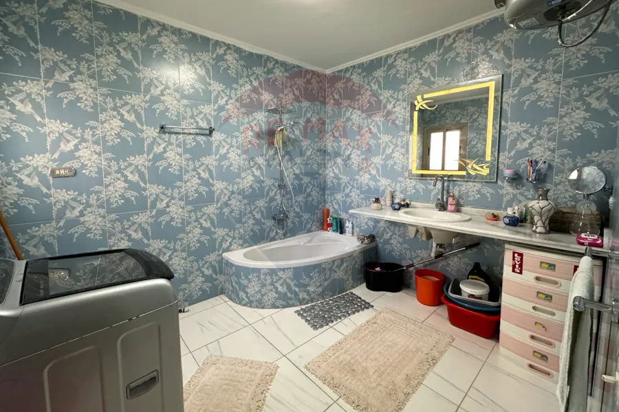 Apartment for sale 200 m Bolkly (Abo Qir street)