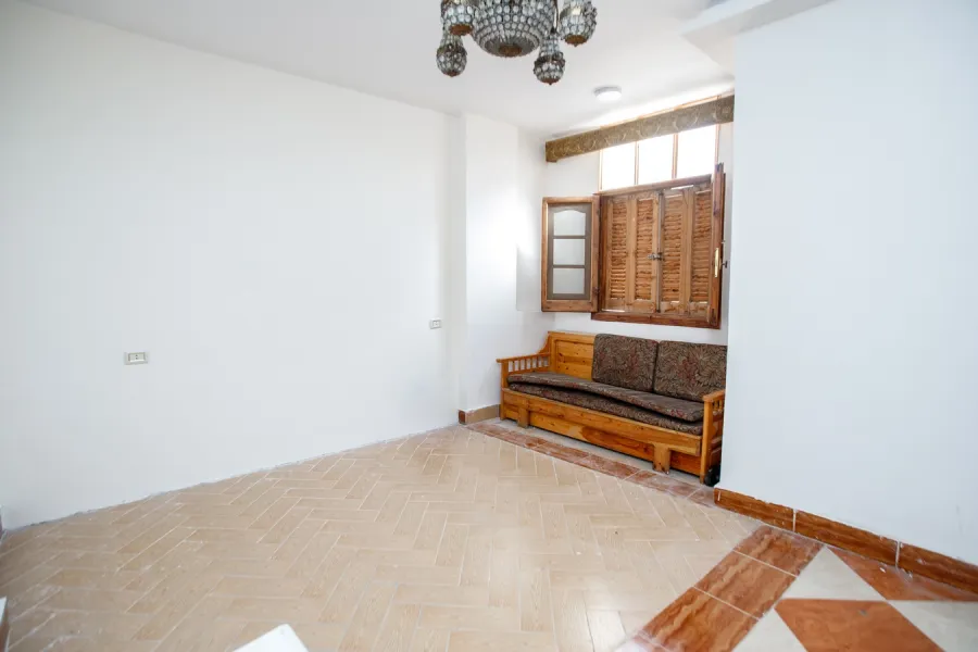 شقة للبيع 210م سبورتنج (ش الأقصر)