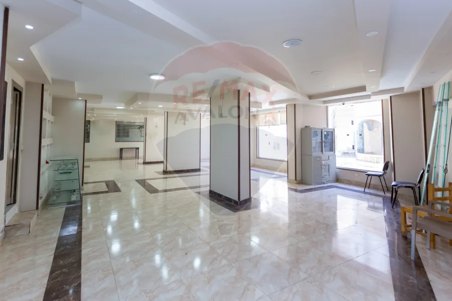 Commercial Mezzan for sale 500 m Victoria (Al-Saaa Square)