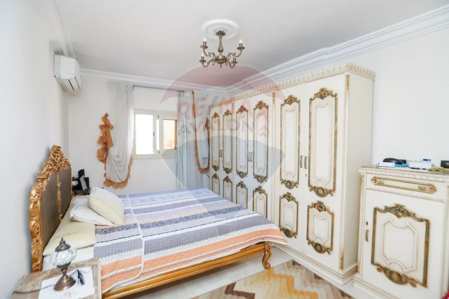 Apartment For Sale 135 m Cleopatra (Directly on tarat station)