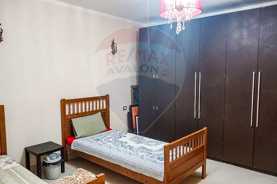 شقة للبيع 100 م وابور المياة ( متفرع من ش جلال الدين الدسوقي)