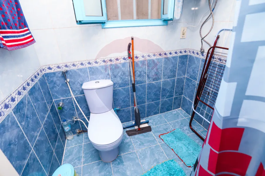 شقة للبيع 160 م ميامي (على البحر مباشرة)