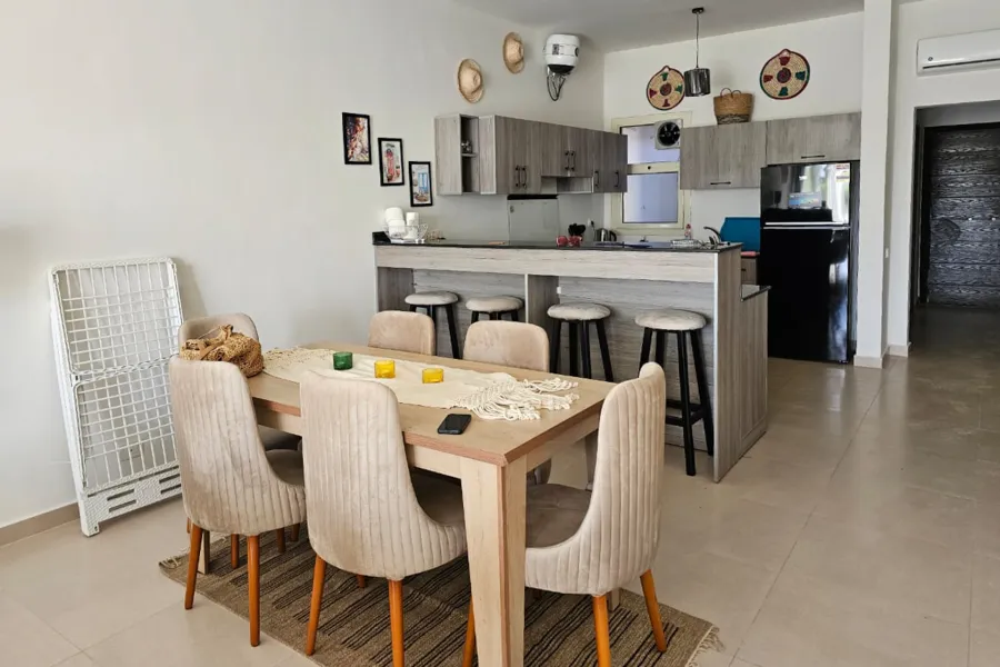 شاليه ارضي بجاردن للبيع (هاسيندا باي) 153 م