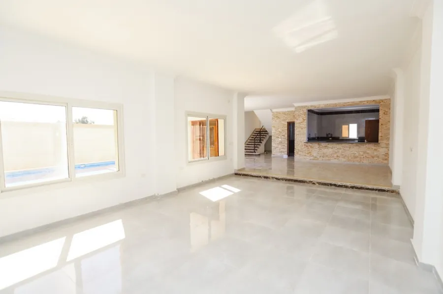 فيلا مسجلة للبيع 500م كينج مريوط (تقسيم القضاه)