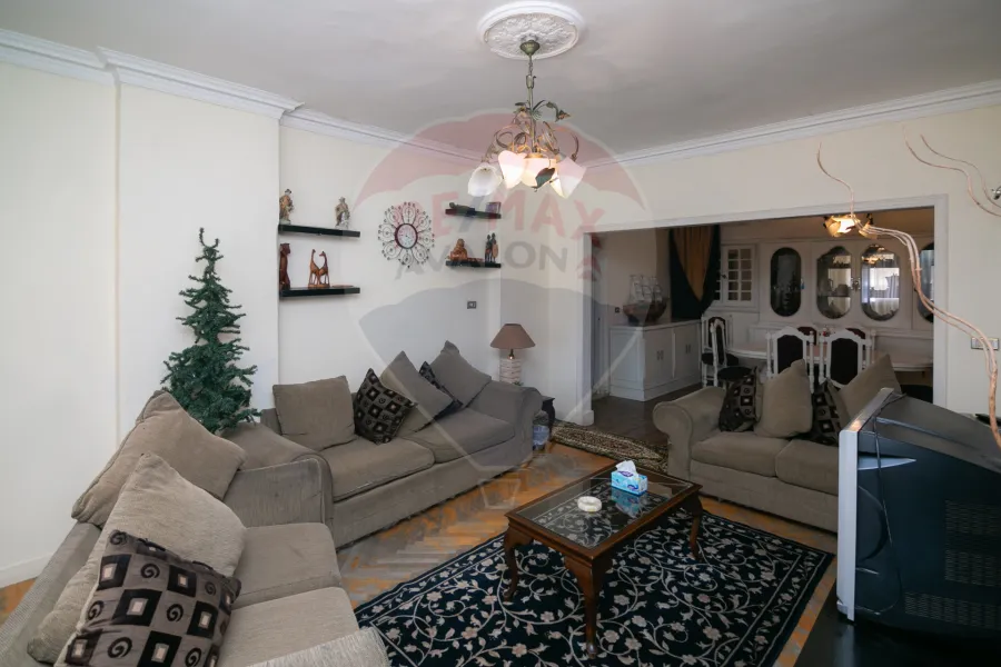 Apartment for sale 300 m Smouha (Tout Ankh Amoun St.)