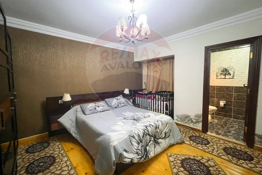 شقة للبيع 265 م سابا باشا (ش خليل مطران)