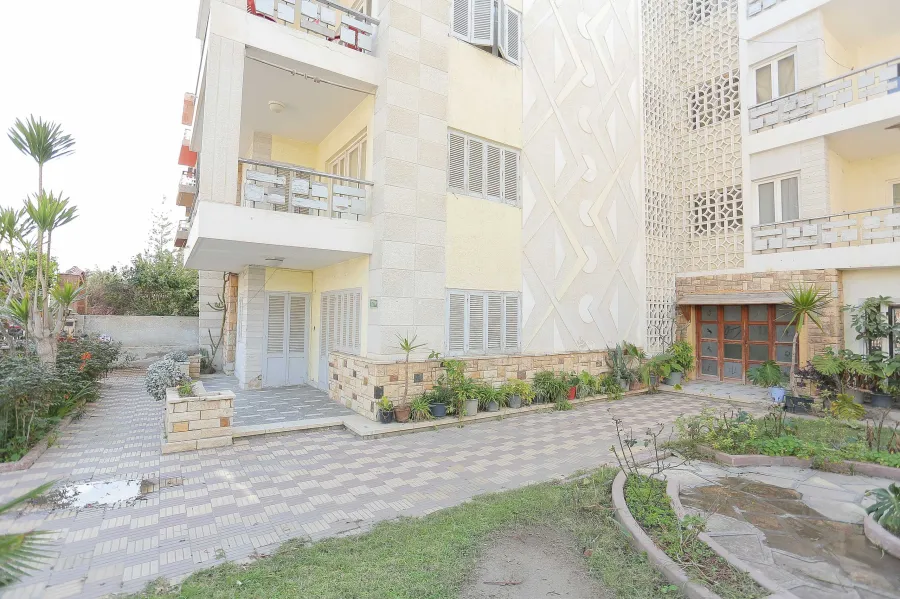 Registered Building For Sale 640m El-Mamoura