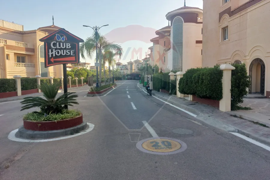 فيلا للبيع 1,113 م كينج ماريوط ( العروبه رويال )